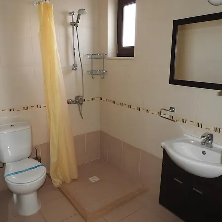 Hill View Villa38
